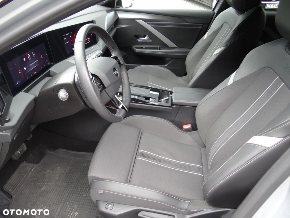 Opel Astra 1.2 T GS S&S - 12