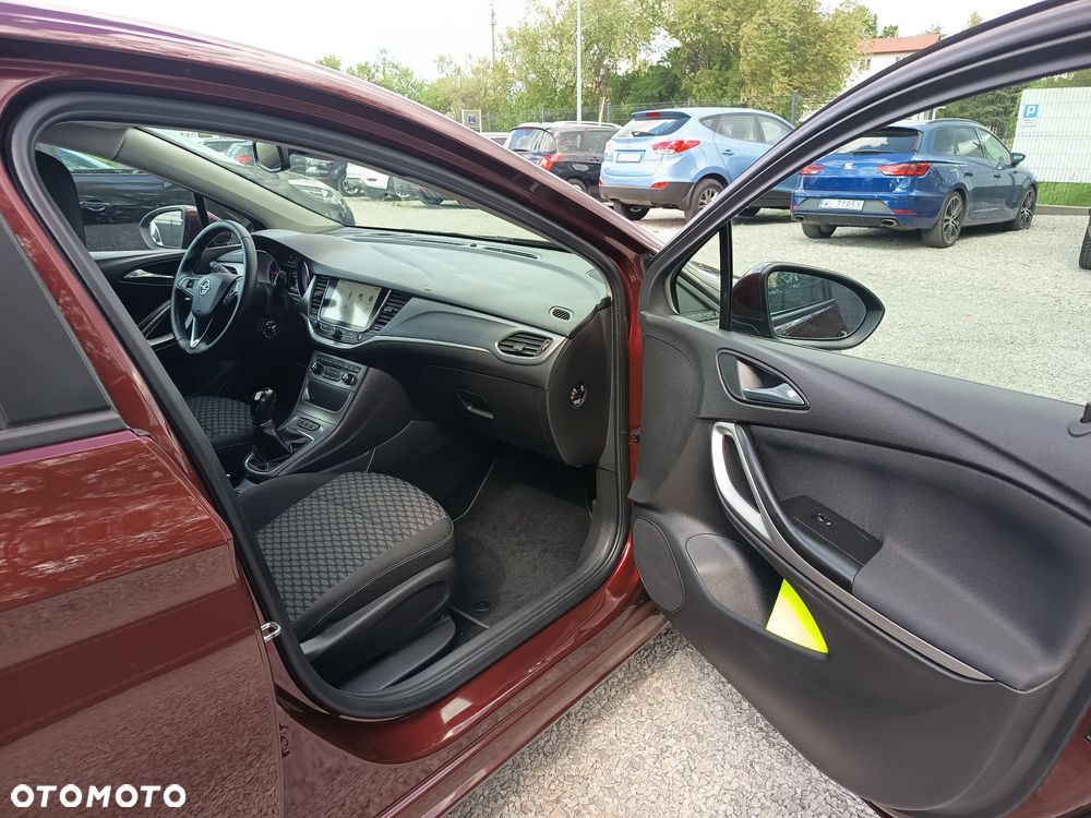 Opel Astra 1.4 Turbo Start/Stop Edition - 36