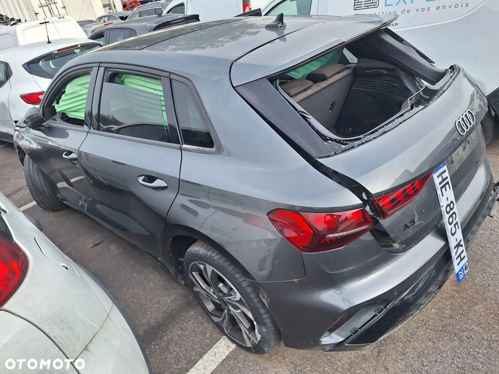 Audi A3 Sportback 2.0 TDI (clean diesel) S tronic S line Sportpaket - 6