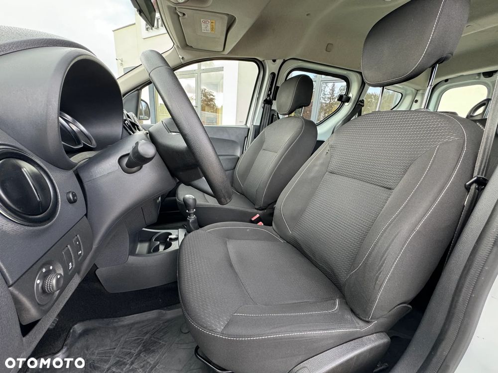 Dacia Dokker 1.5 Blue dCi Laureate - 11