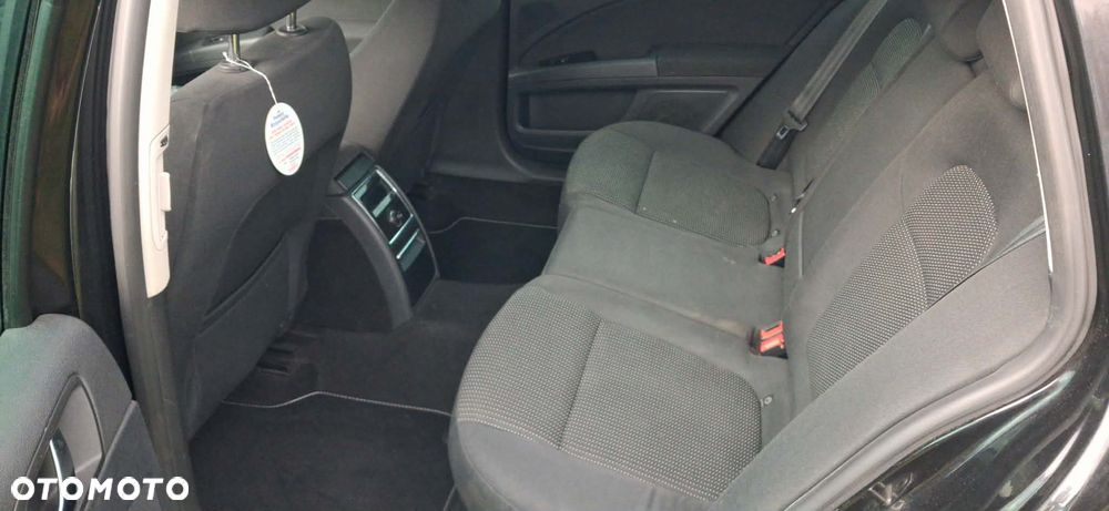 Skoda Superb 1.6 TDI GreenLine - 17
