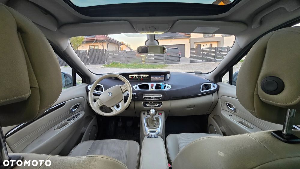 Renault Scenic dCi 110 LIMITED - 10