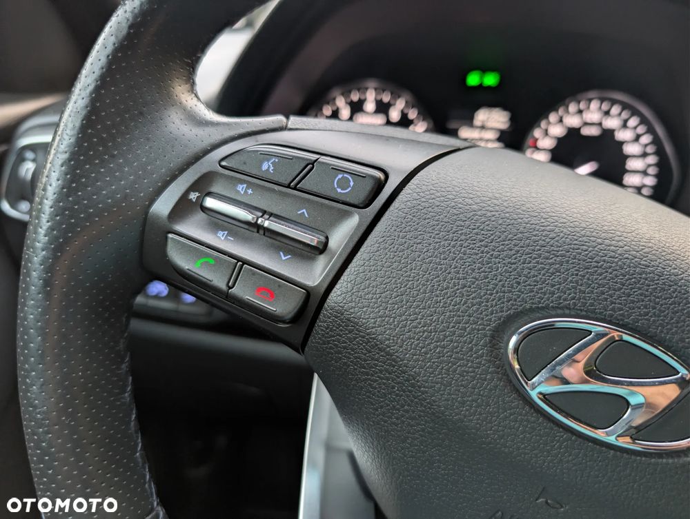Hyundai i30 1.4 GO Plus - 16