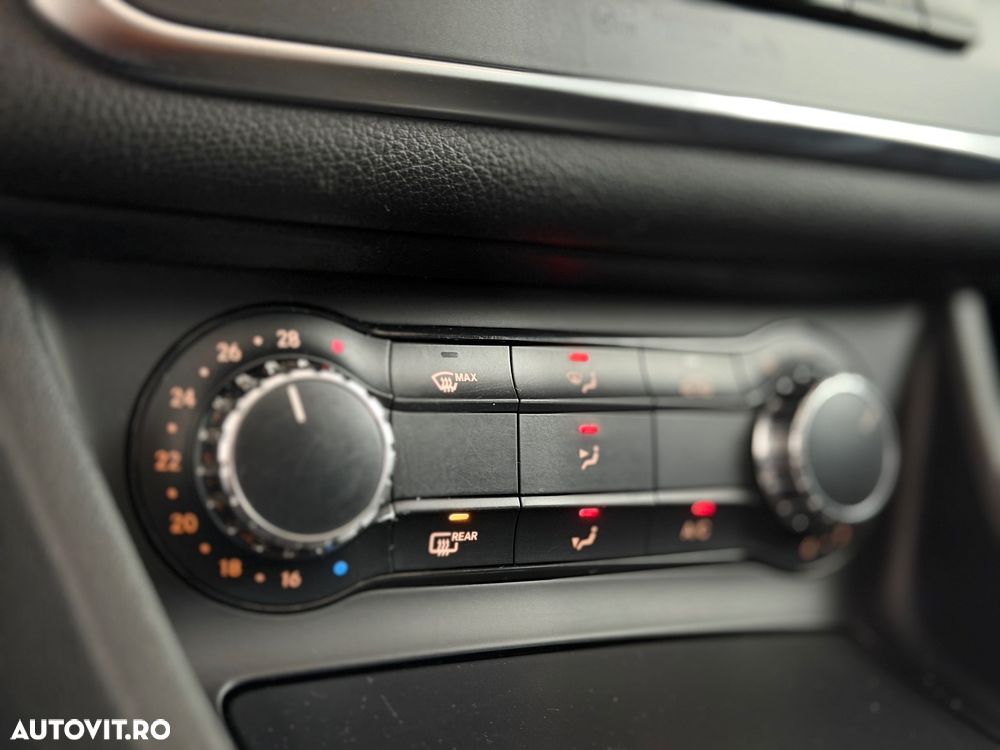 Mercedes-Benz CLA - 25