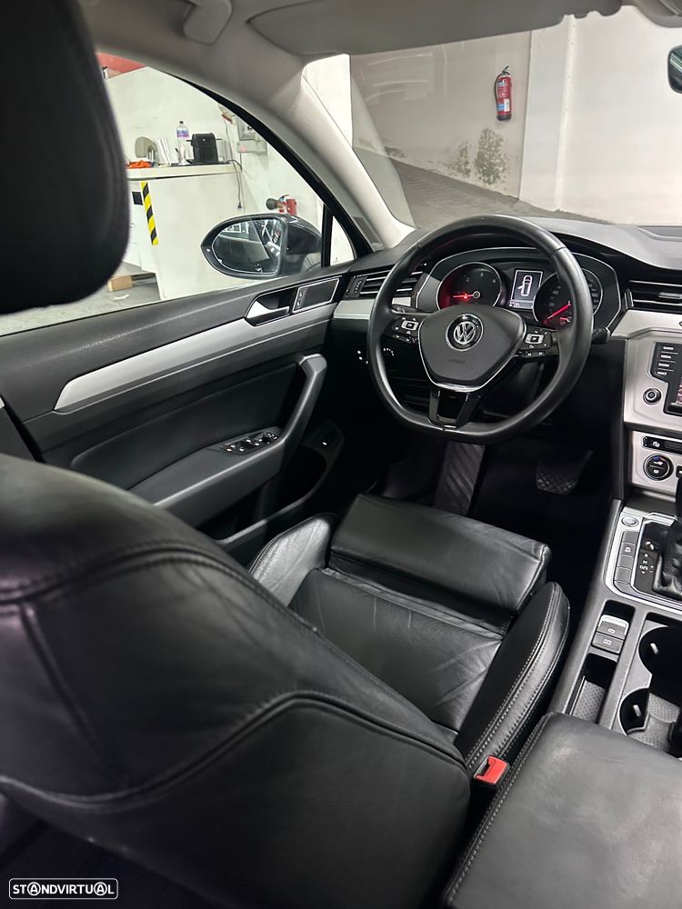 VW Passat Variant 2.0 TDi Confortline DSG - 10