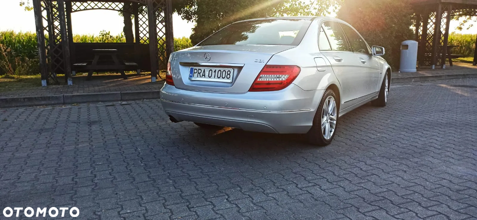 Mercedes-Benz Klasa C 180 T CDI DPF (BlueEFFICIENCY) Avantgarde - 13