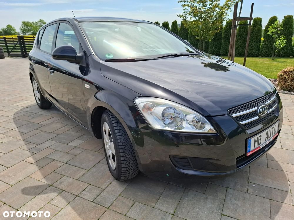 Kia Ceed 1.4 CVVT LX - 28