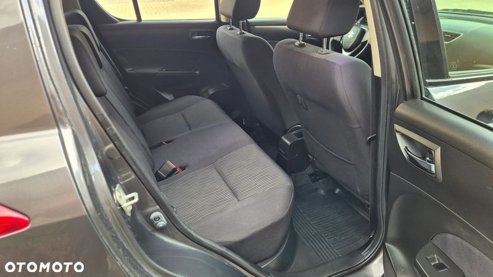 Suzuki Swift 1.2 4x4 Club - 8
