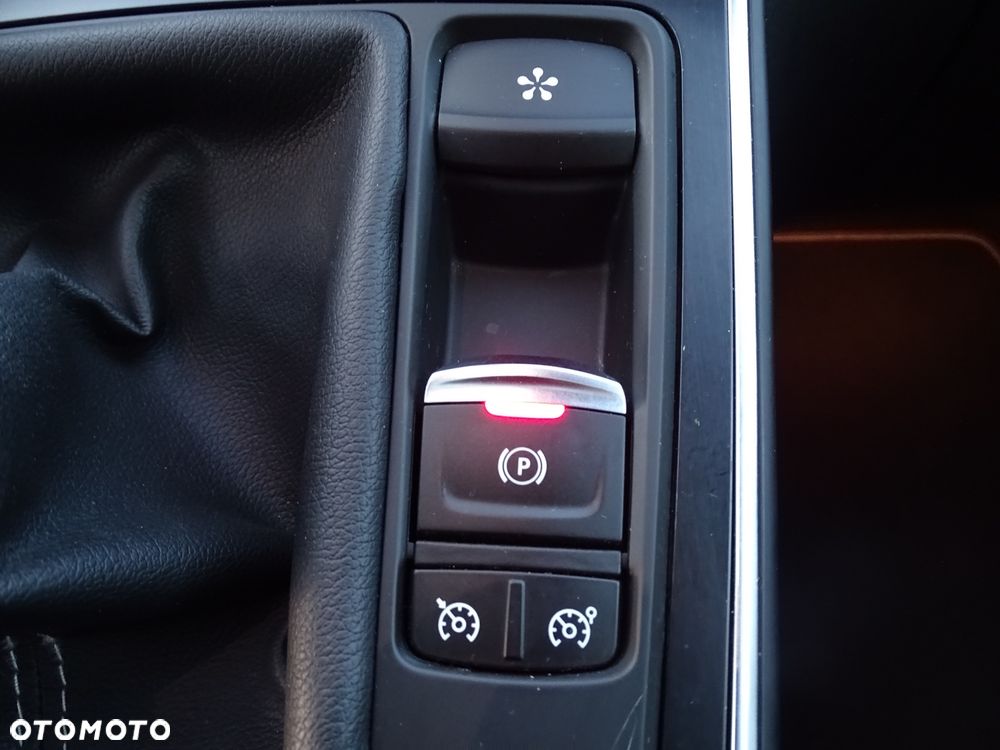 Renault Grand Scenic TCe 140 GPF BLACK EDITION - 29
