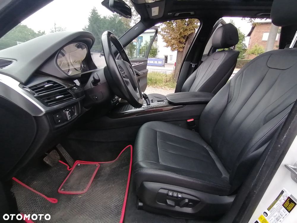 BMW X5 xDrive35i - 26