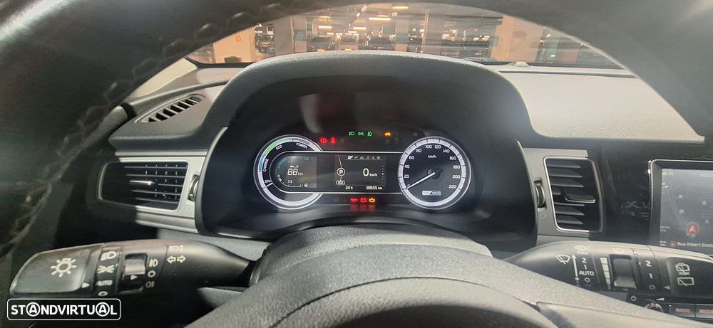 Kia Niro 1.6 GDi HEV EX - 4