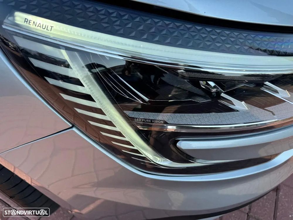 Renault Mégane Sport Tourer - 12
