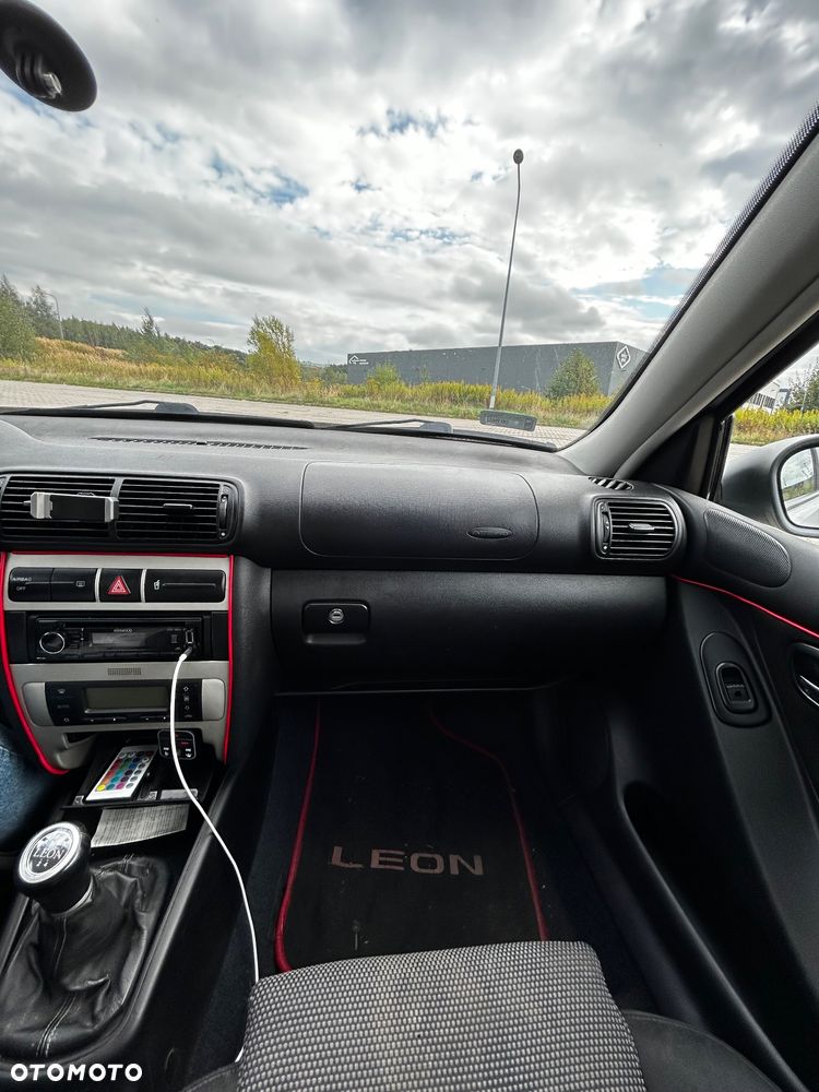Seat Leon 1.6 Stella - 8