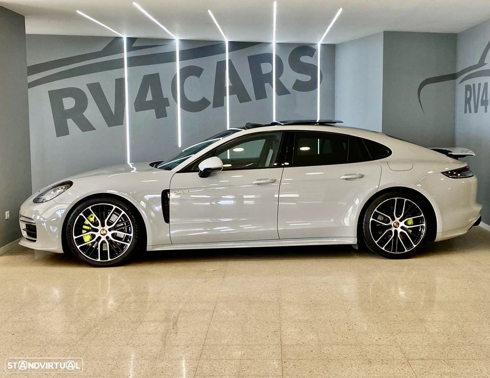 Porsche Panamera 4 E-Hybrid - 2