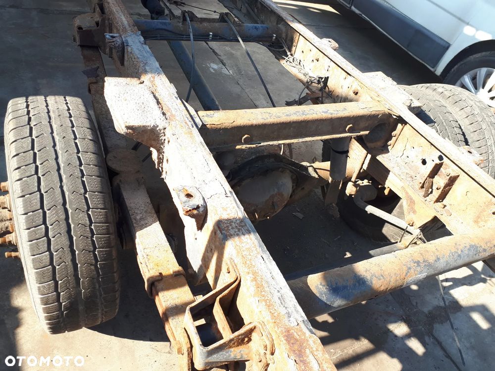 IVECO DAILY III 00-06 3.0 HPT 65C17 MOST TYŁ BLIŹNIAK TARCZE 10/43 - 4