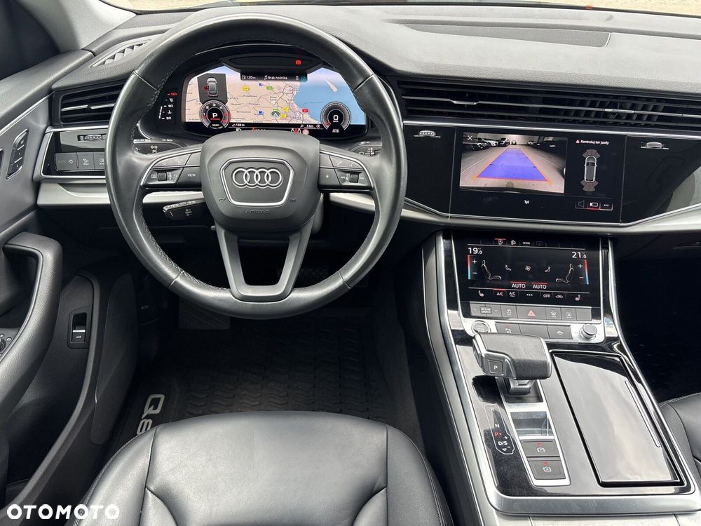 Audi Q8 - 11