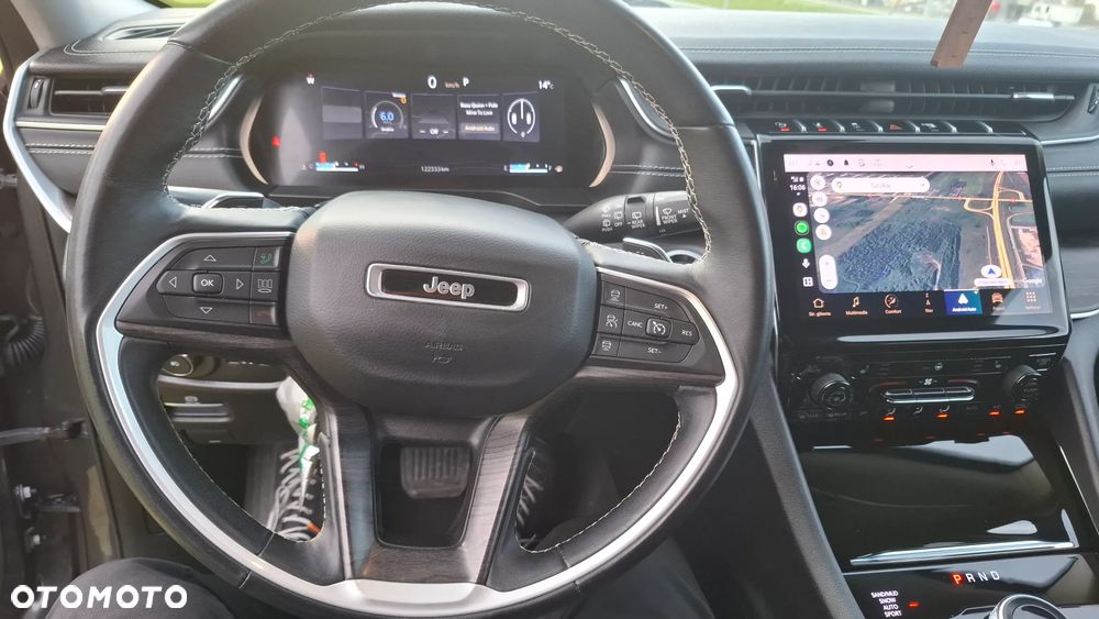 Jeep Grand Cherokee - 10