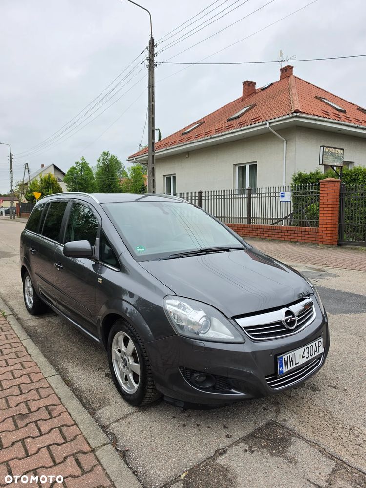 Opel Zafira 1.7 CDTI Cosmo - 3