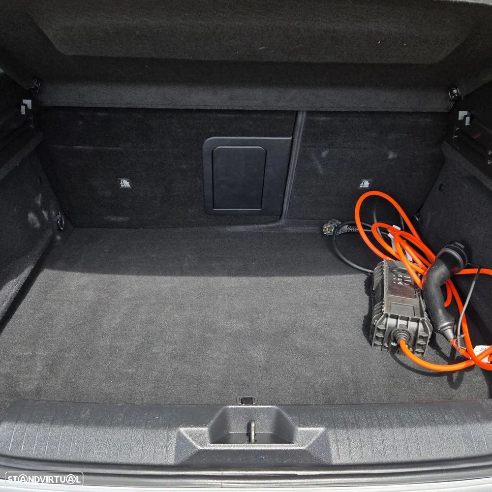 Opel Astra Business Elegance - 25