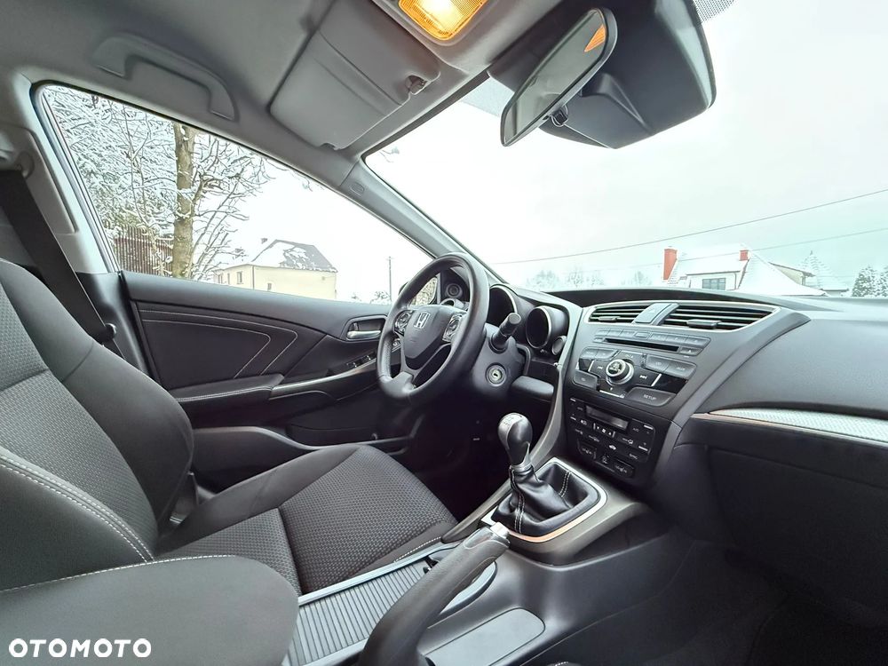 Honda Civic 1.8 Elegance - 26