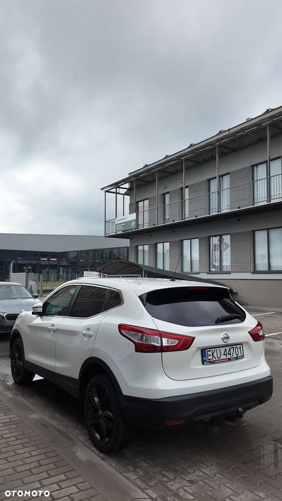 Nissan Qashqai 1.6 DCi N-Connecta Xtronic EU6 - 4
