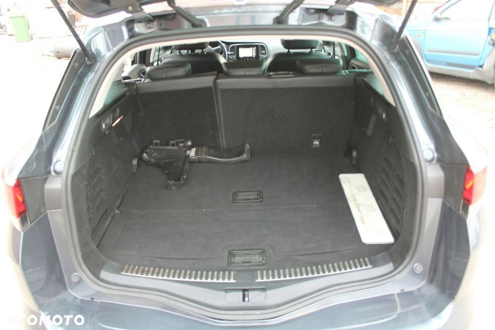 Renault Megane - 10