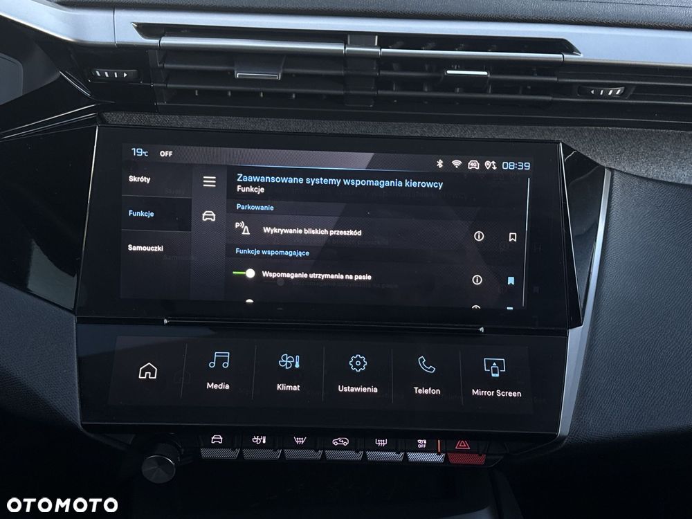 Peugeot 308 1.5 BlueHDi Allure S&S EAT8 - 28