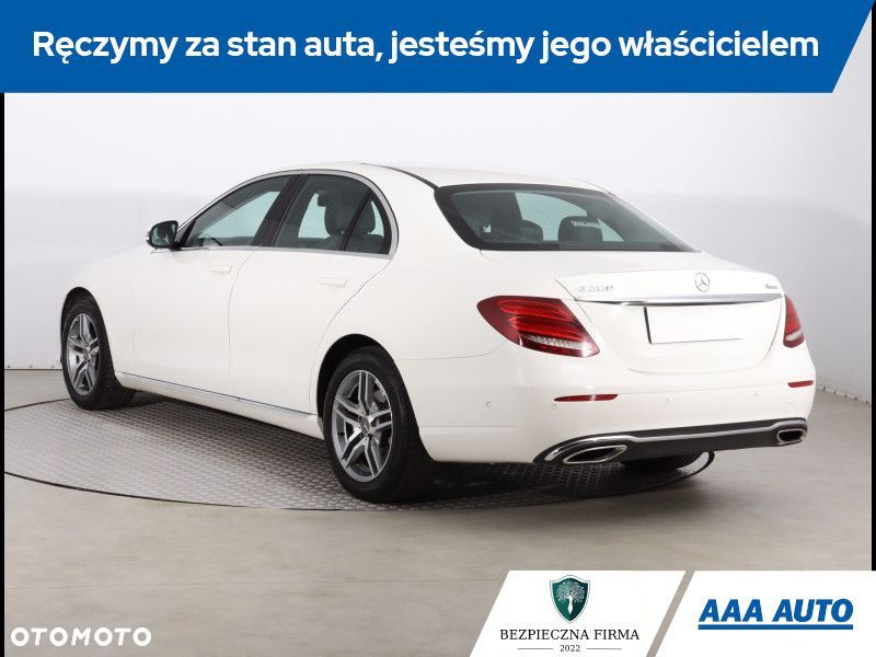 Mercedes-Benz Klasa E - 5