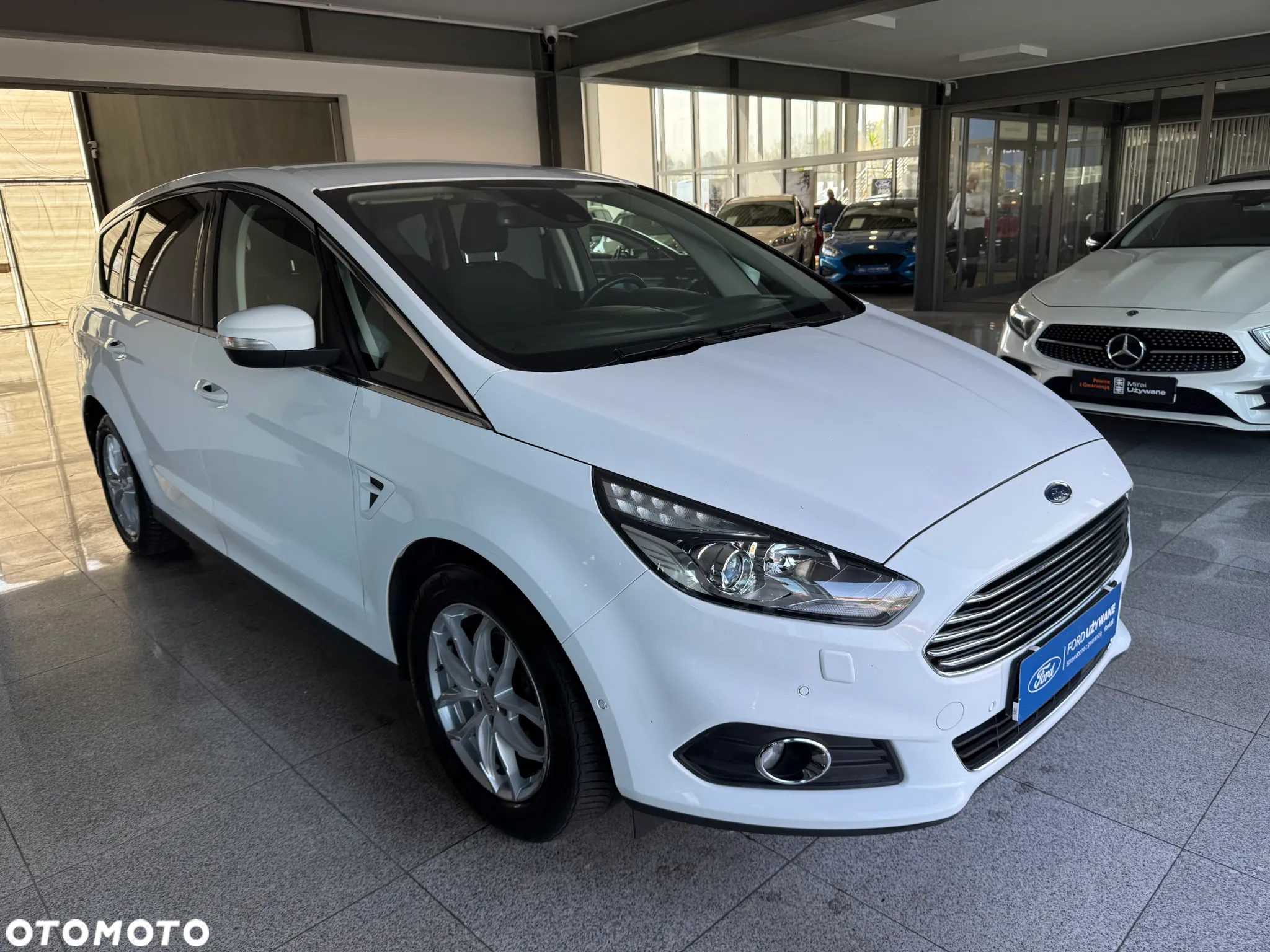 Ford S-Max 2.0 EcoBlue Titanium - 4