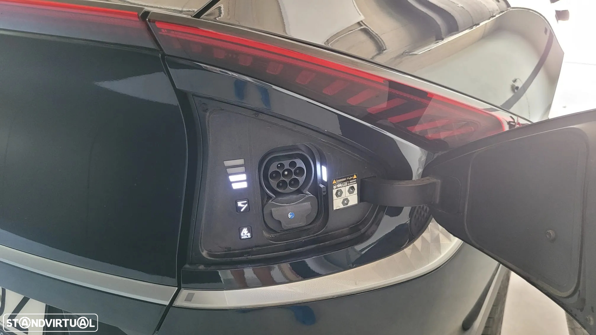 Kia EV6 77.4 kWh Tech - 10