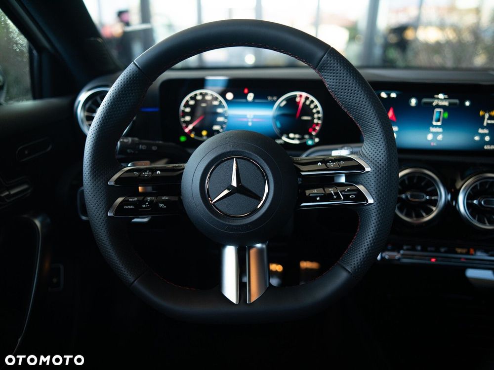 Mercedes-Benz Klasa A - 12