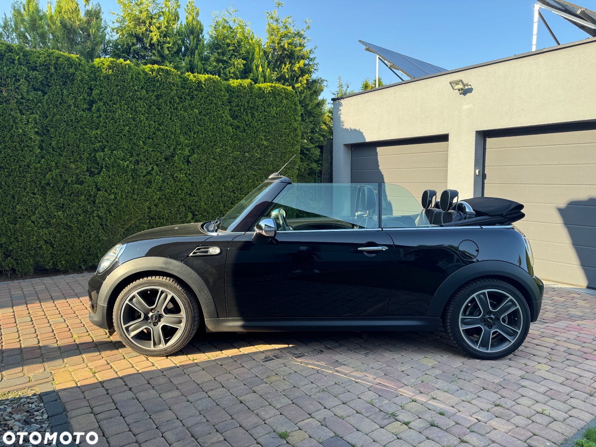 MINI Cooper Cabrio - 12
