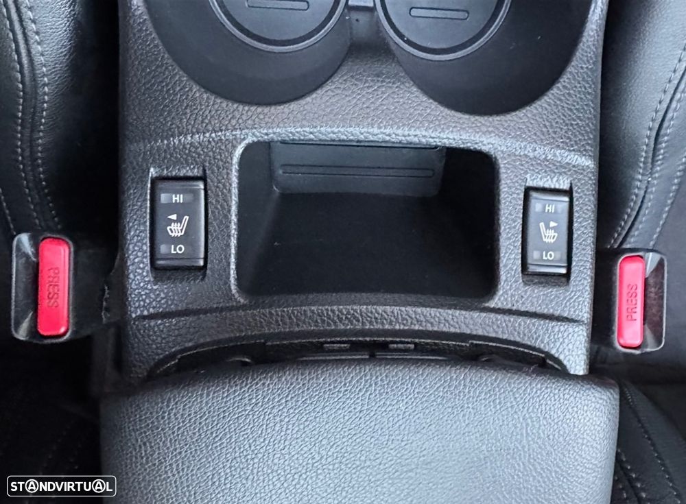 Nissan Qashqai 1.5 dCi N-Connecta - 18