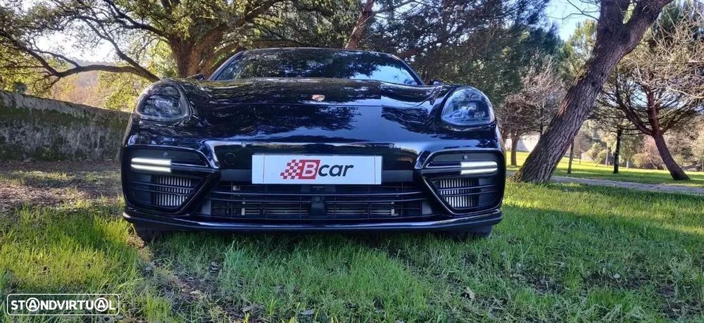 Porsche Panamera Turbo Executive - 5