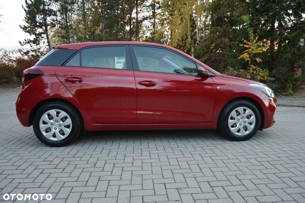 Hyundai i20 - 10