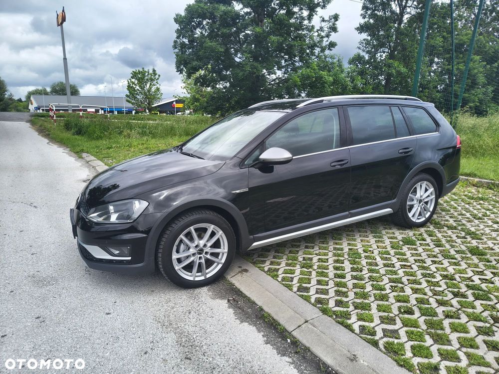 Volkswagen Golf 2.0 TDI 4Motion BlueMotion Technology Allstar - 10