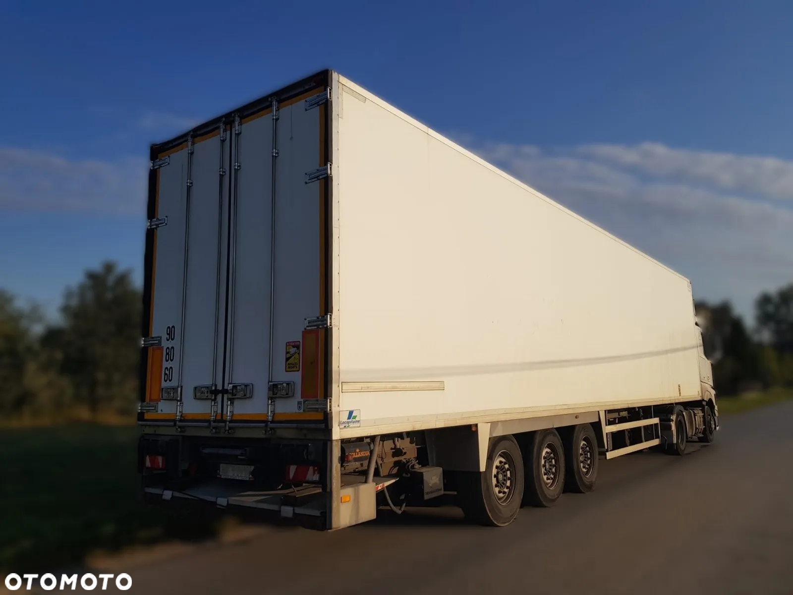 Fruehauf NACZEPA FRUEHAUF Multitemperatura 2015 Doppelstock Winda - 21