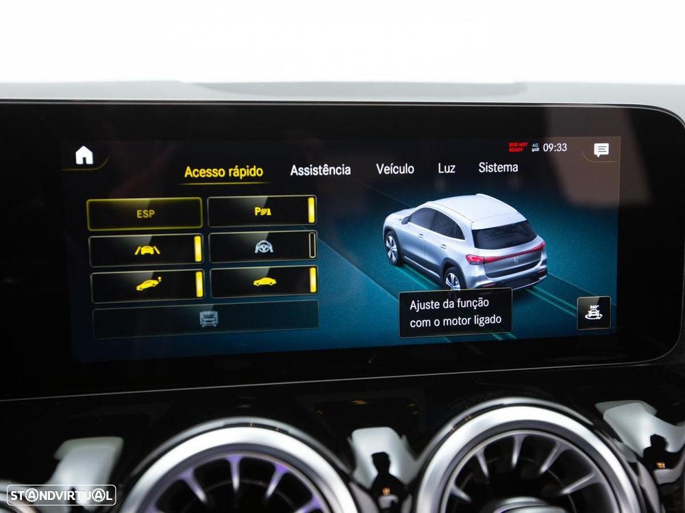 Mercedes-Benz EQA 250+ AMG Line - 35