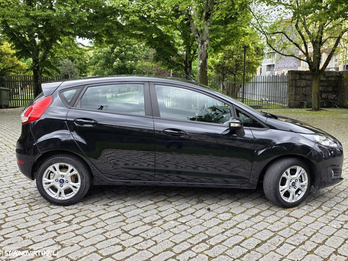 Ford Fiesta 1.5 TDCi Titanium ECOnetic - 6