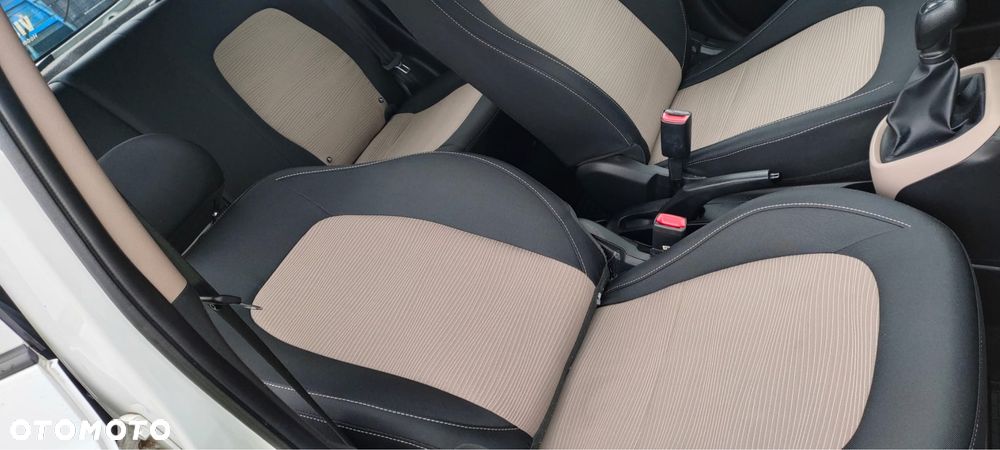 Hyundai i10 - 6
