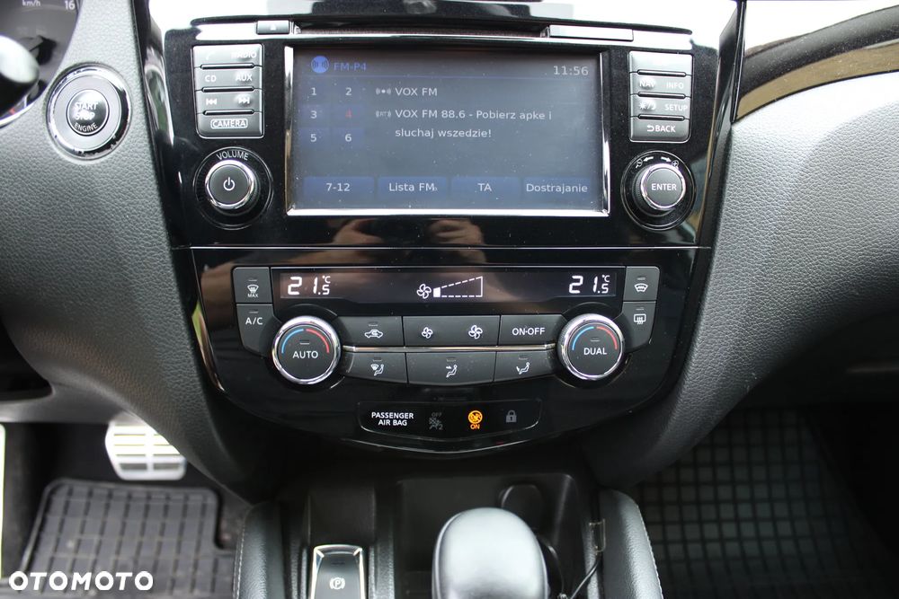 Nissan Qashqai 1.2 DIG-T N-Connecta Xtronic - 25