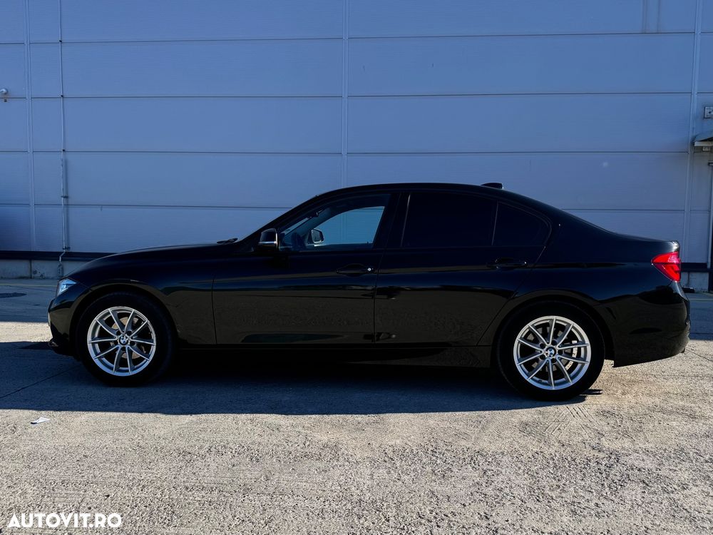 BMW Seria 3 320i AT - 5