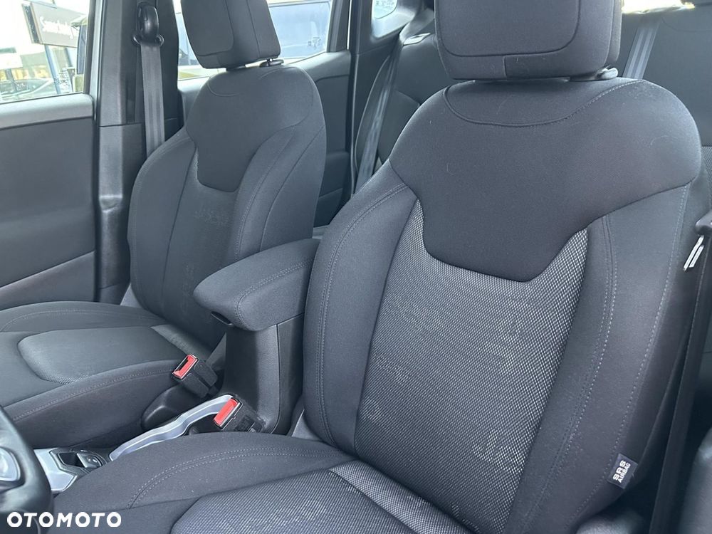 Jeep Renegade 1.4 MultiAir Longitude FWD S&S - 11