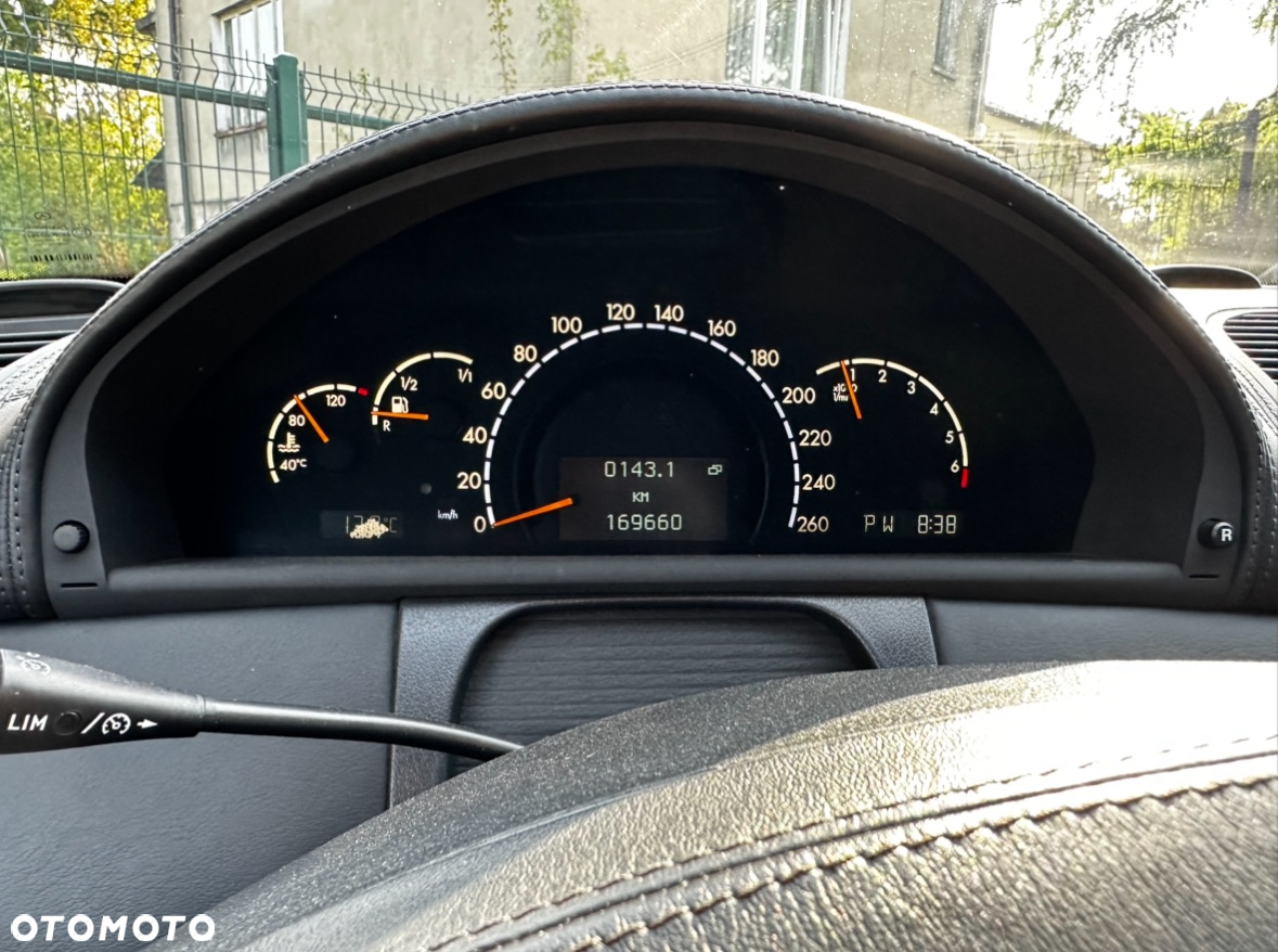 Mercedes-Benz CL 600 - 6