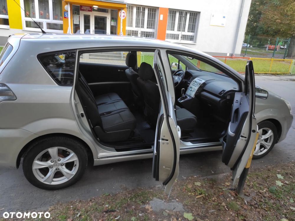 Toyota Corolla Verso 1.8 Sol 7os - 7