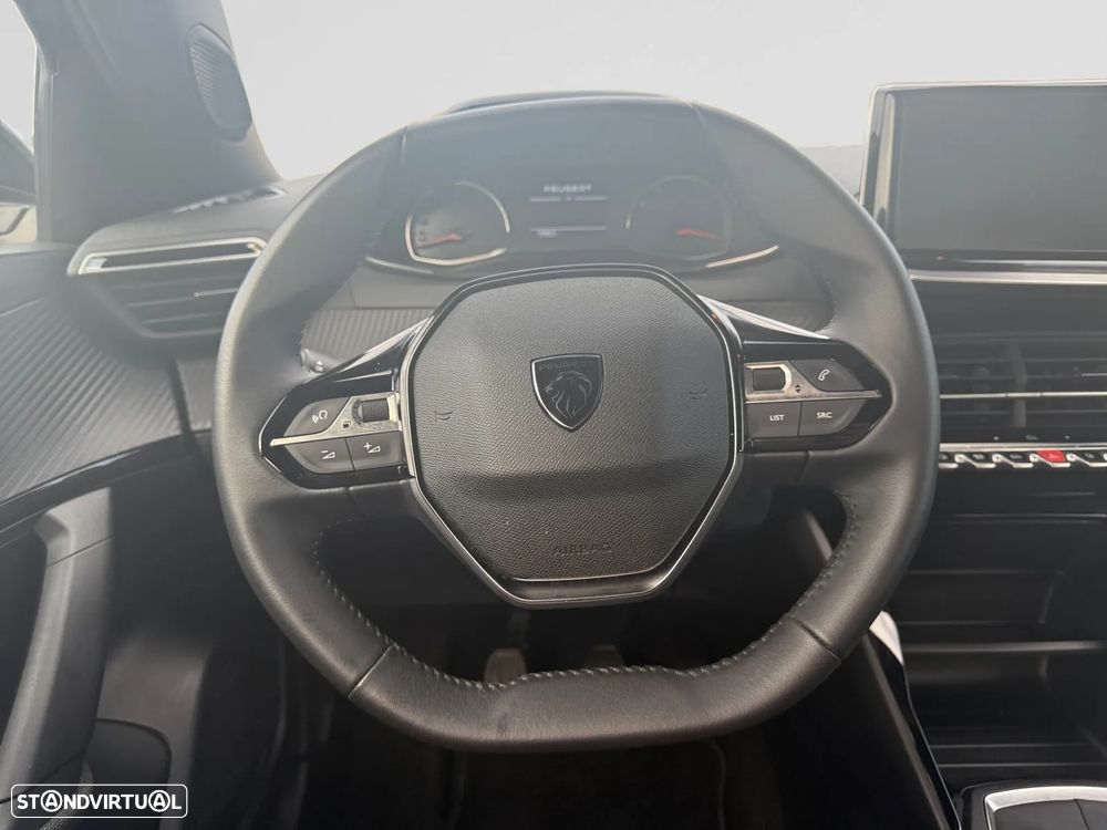 Peugeot 2008 1.2 PureTech Style - 12