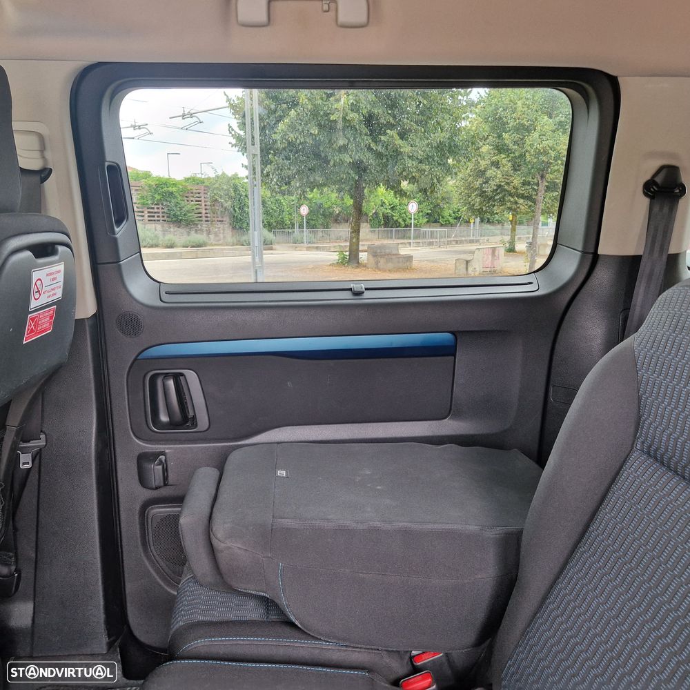 Peugeot Traveller 2.0 BlueHDi L2H1 Allure Standard - 7