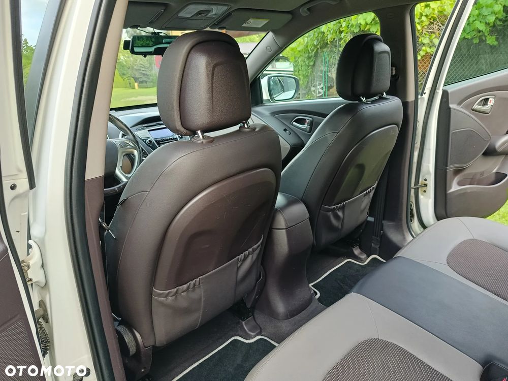 Hyundai ix35 2.0 4WD Premium - 27
