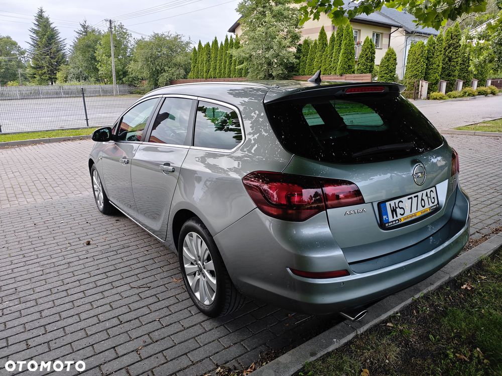 Opel Astra 1.6 T Enjoy - 5