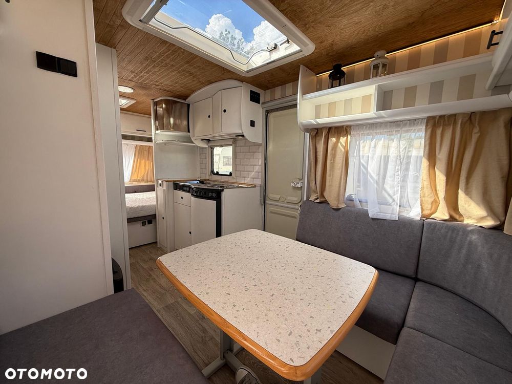 Dethleffs NEW LINE 460 DB/T - 10